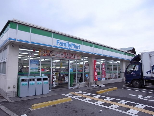 コンビニ　ファミリーマート羽曳野島田病院前店（コンビニ）まで593m