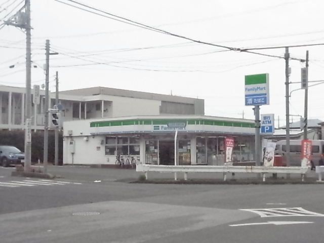 コンビニ　ファミリーマート領家橋店（コンビニ）まで389m