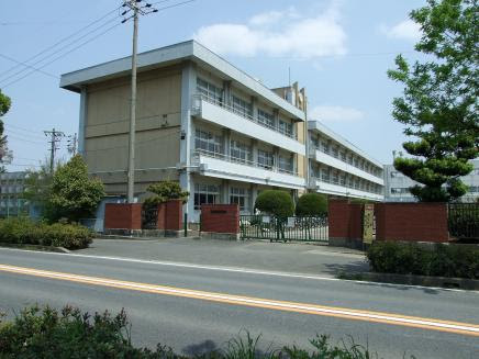 小学校　稲沢市立下津小学校（小学校）まで250m