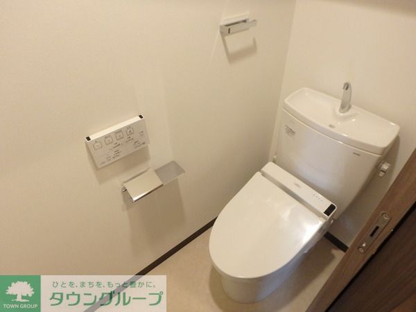 トイレ　トイレ
