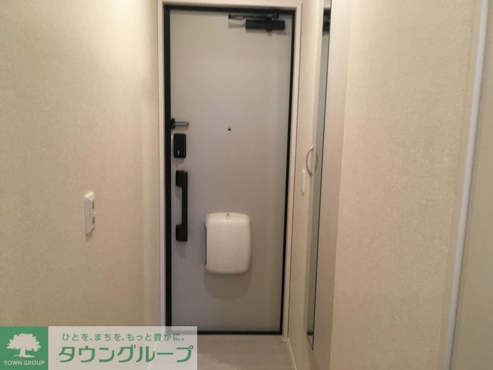 玄関　お問合せはタウンハウジングまで！※現地待合わせ相談可能