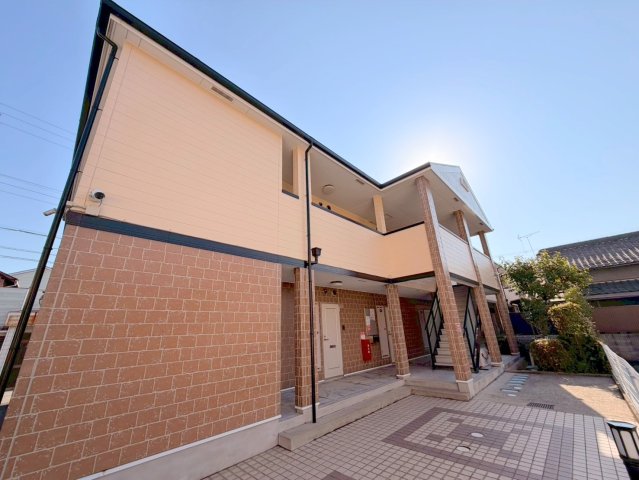 建物外観　綺麗な外観の素敵なお部屋があなたを待っています。