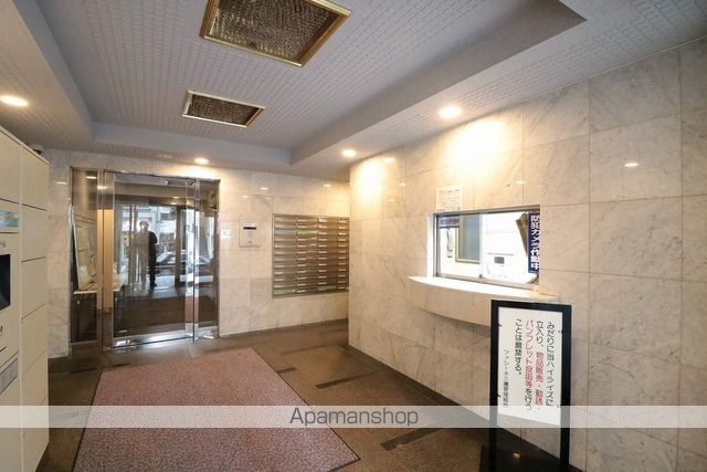 ＪＲ中央線 三鷹駅 徒歩6分 10階建 築36年の外観写真
