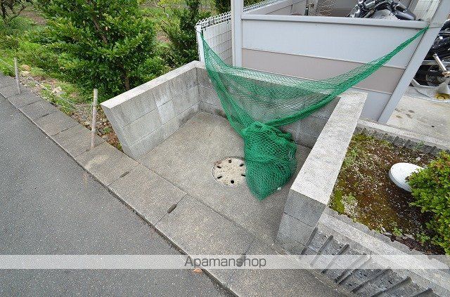 豊橋鉄道東田本線 赤岩口駅 バス乗車時間：5分 最寄りバス停で下車 徒歩3分 2階建 築21年の外観写真
