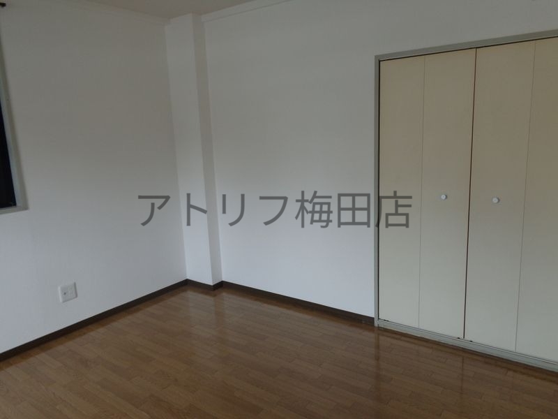 地下鉄長堀鶴見緑地線 松屋町駅 徒歩2分 8階建 築35年の内装写真