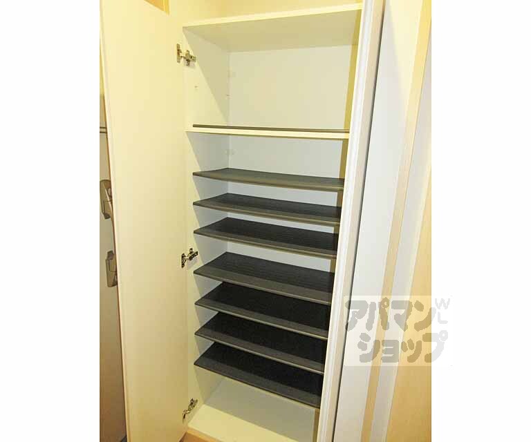 エルヴィータ安朱の内装写真