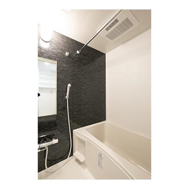 バス・シャワールーム　※写真は同タイプ住戸です。