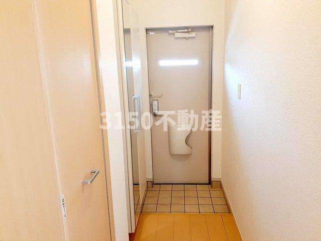 玄関　シンプルで使いやすい玄関です
