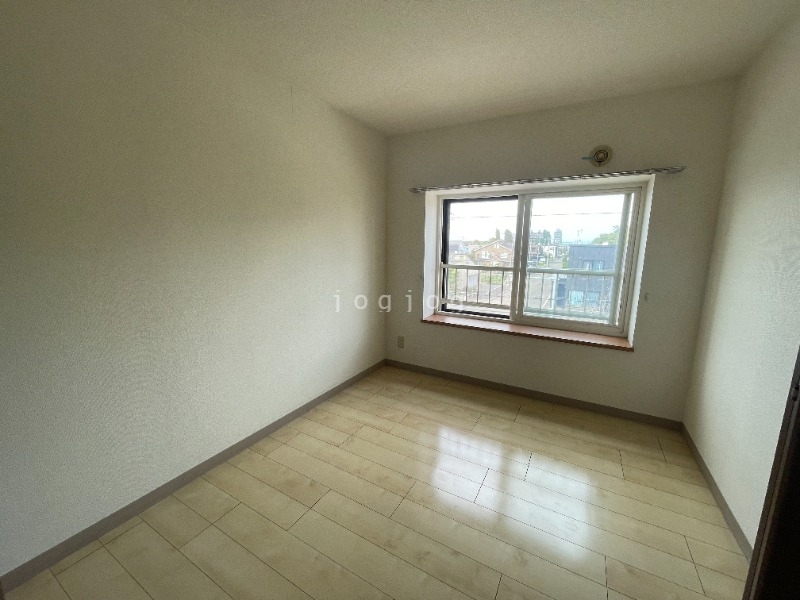 その他部屋・スペース　壁が多く使いやすいお部屋です