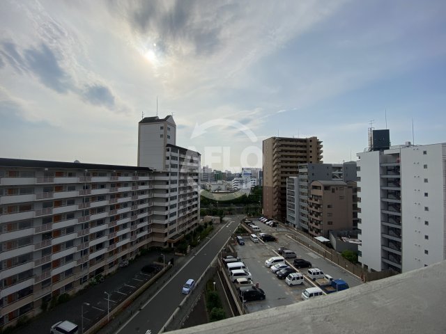眺望　Wolf Pack Apartment（ウォルフパークアパー