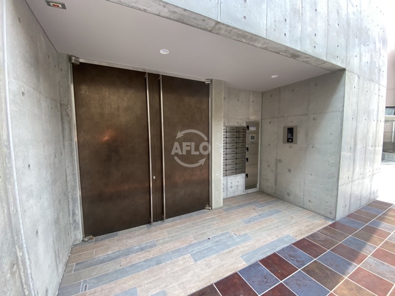エントランス　Wolf Pack Apartment（ウォルフパークアパー