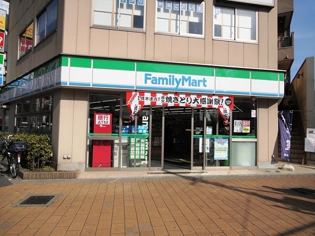 コンビニ　ファミリーマート いすゞ本社前店（コンビニ）まで66m