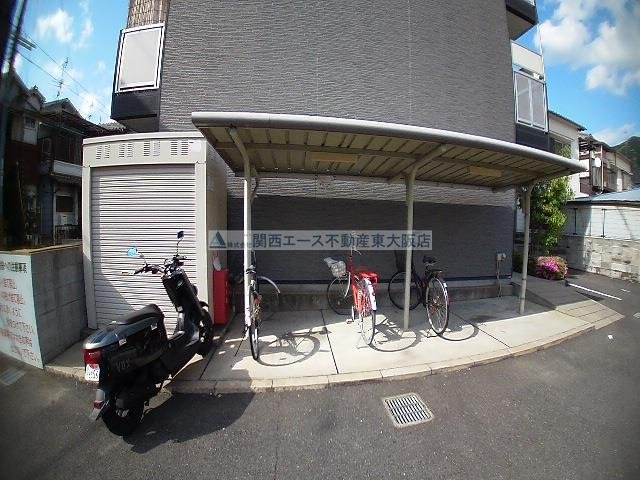 レオパレスバレー リバーの外観写真