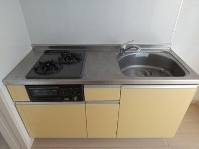 東急田園都市線 三軒茶屋駅 徒歩10分 2階建 築18年のキッチン写真