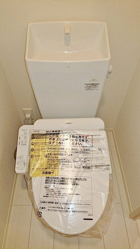 トイレ　★温水洗浄便座付トイレ★