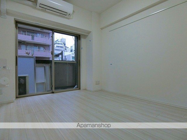 ガーラ横濱関内グランドステージの居間写真