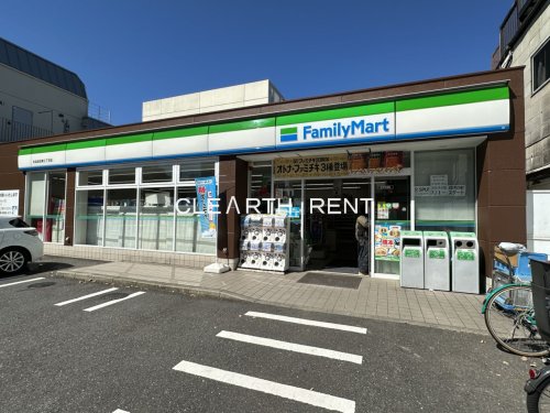 コンビニ　ファミリーマート 杉並成田東三丁目店（コンビニ）まで290m