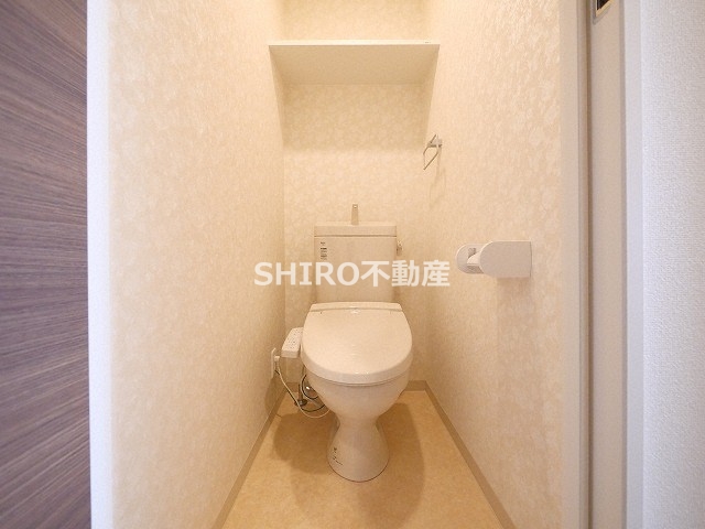ワールドアイ梅田WESTのトイレ写真