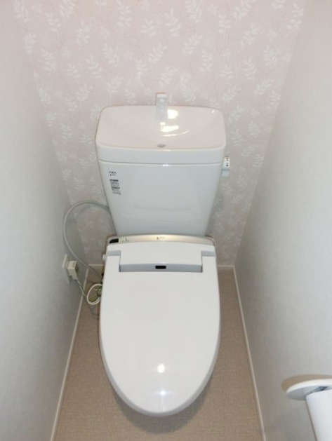 トイレ　清潔感のあるトイレです。