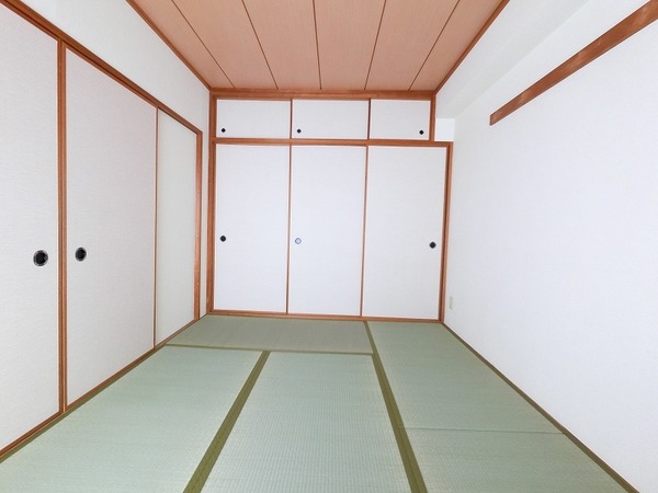 サンライズ野里の内装写真