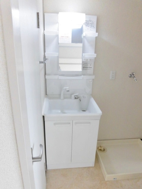 小田急江ノ島線 南林間駅 徒歩23分 5階建 築35年の内装写真