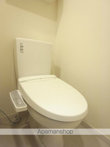 東京メトロ東西線 葛西駅 徒歩9分 2階建 築13年のトイレ写真