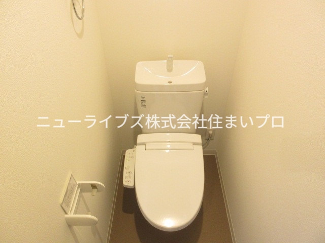 ドムス寝屋川のトイレ写真