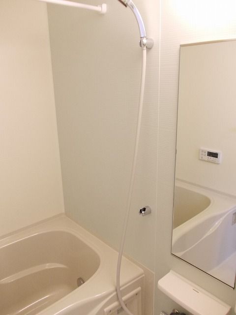 エアリーシーズンIIIの風呂写真