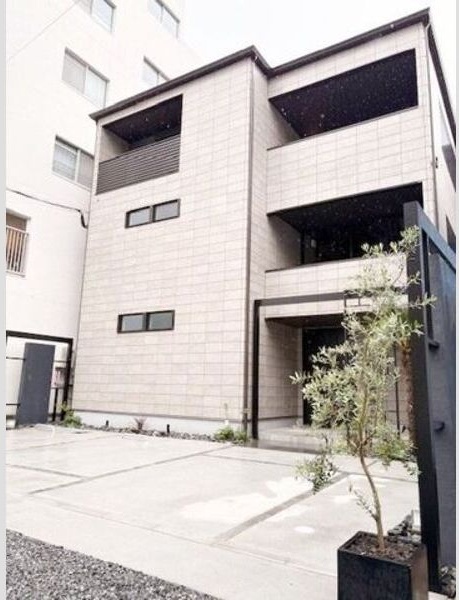 建物外観　お洒落な外観です
