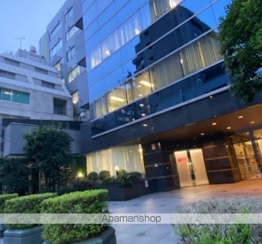 銀行　（株）ジャパンレミットファイナンス（銀行）まで95m