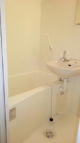 バス・シャワールーム　現況優先