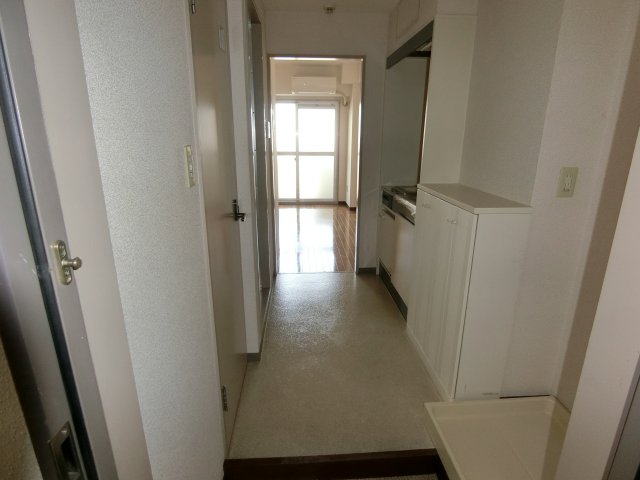 玄関　明るい玄関です