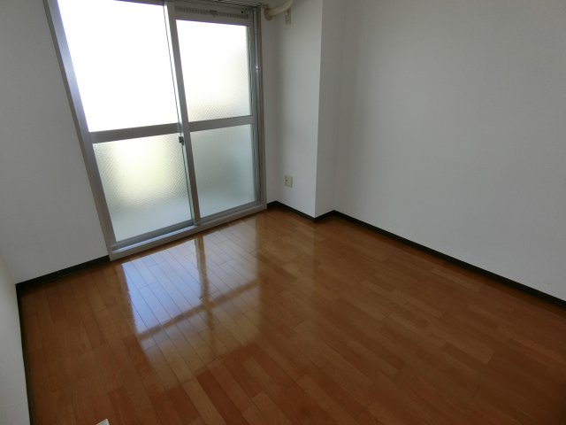 居室・リビング　使いやすい居間です