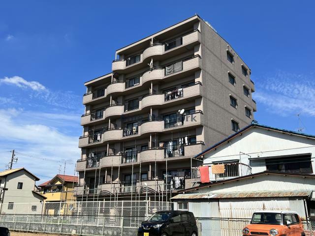 岐阜県岐阜市鏡島精華１（マンション）の賃貸物件の外観