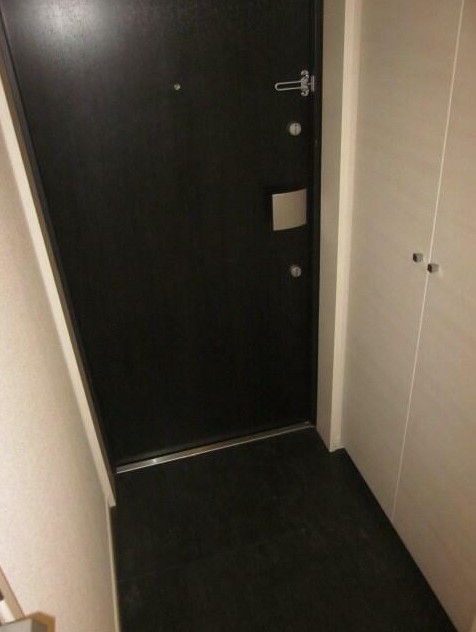 玄関　玄関部分