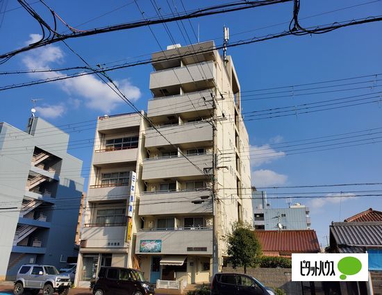 明石市本町のマンションの建物外観