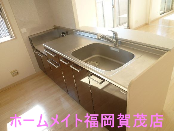 地下鉄七隈線 賀茂駅 徒歩7分 2階建 築22年のキッチン写真