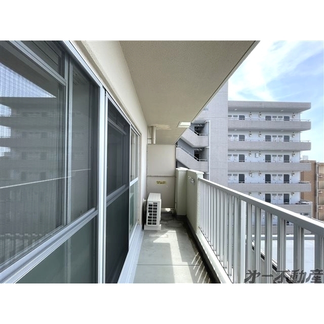 バルコニー　バルコニー