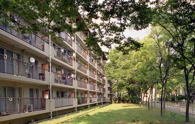 【ＵＲ花園の建物外観】