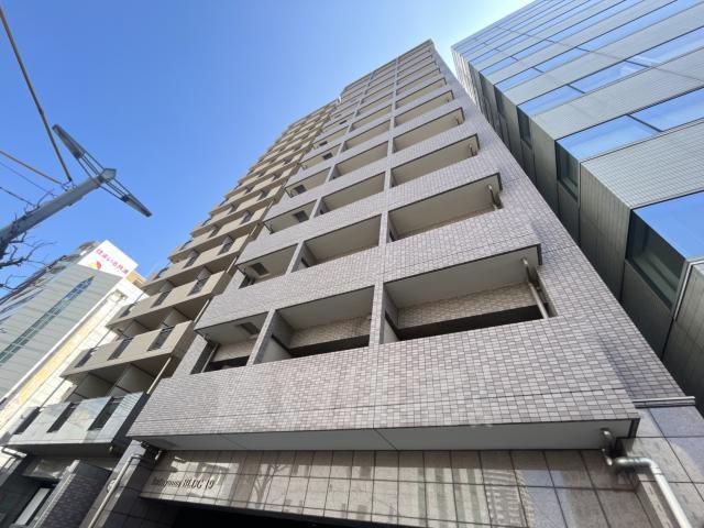 広島市南区金屋町のマンションの建物外観