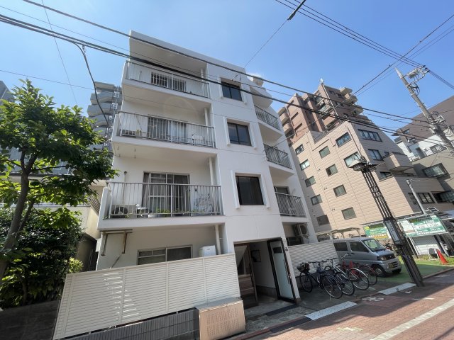 大田区大森本町のマンションの建物外観