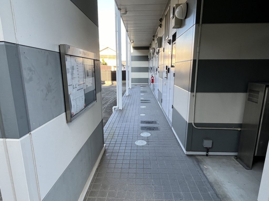 ロビー　バルコニー