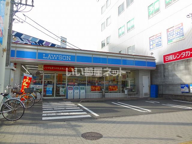 コンビニ　ローソン 鹿児島中央駅前店（コンビニ）まで457m