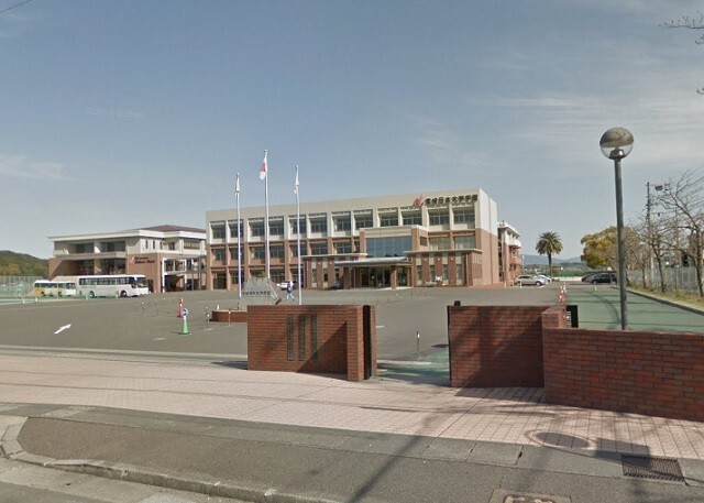 高校・高専　私立宮崎日本大学高校（高校・高専）まで705m