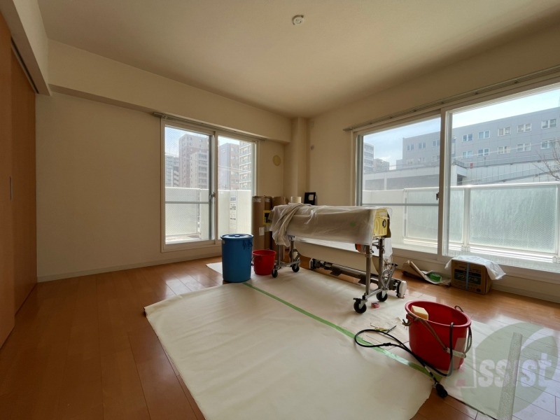 居室・リビング　１３．５帖のリビングです！広々としていますね！