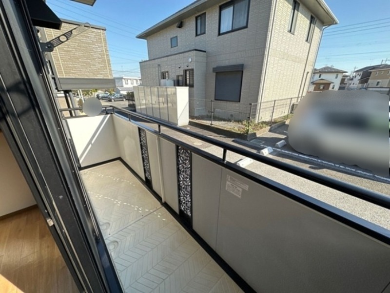 バルコニー　図面と現状に相違がある場合には現状を優先