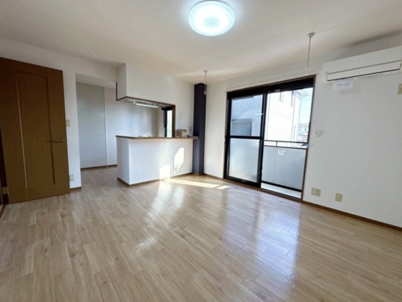 居室・リビング　図面と現状に相違がある場合には現状を優先