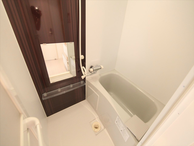 バス・シャワールーム　浴室暖房乾燥機能付バス