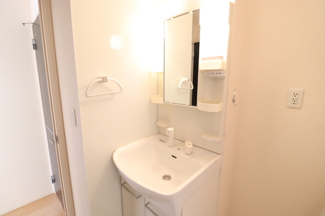 洗面設備　１０２　洗面所