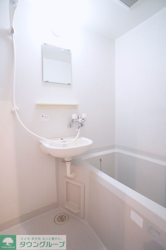 バス・シャワールーム　洗面